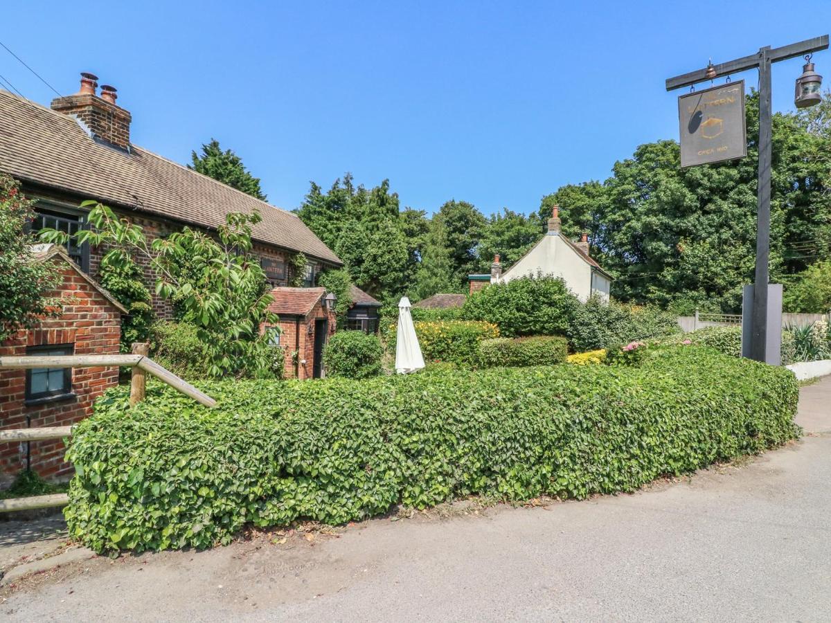 Villa Little Yaffle Dover Esterno foto